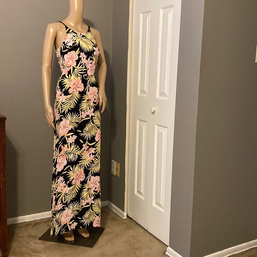 Beautiful floral For Love & Lemon 🍋 dress